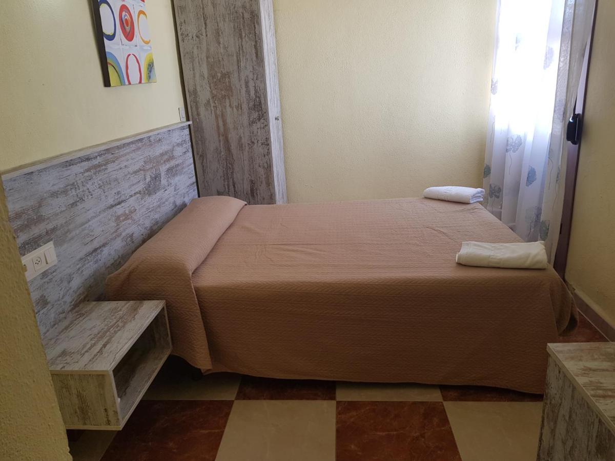 Hostal Virgen Del Rocio Ronda Extérieur photo